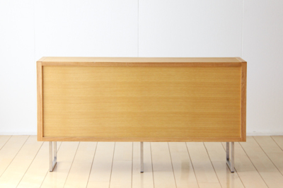 cabinet_0014_04_400px